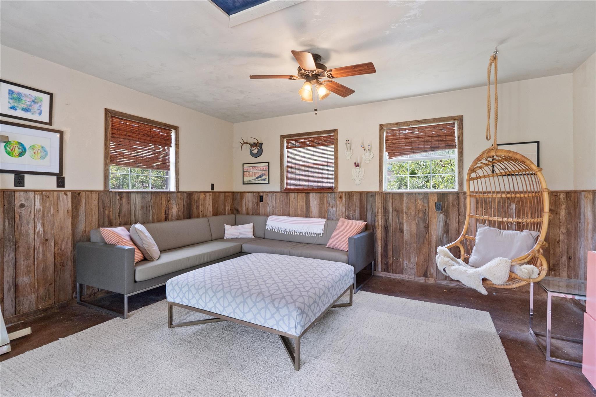 626 Canyon Rim Dr, Dripping Springs, TX 78620