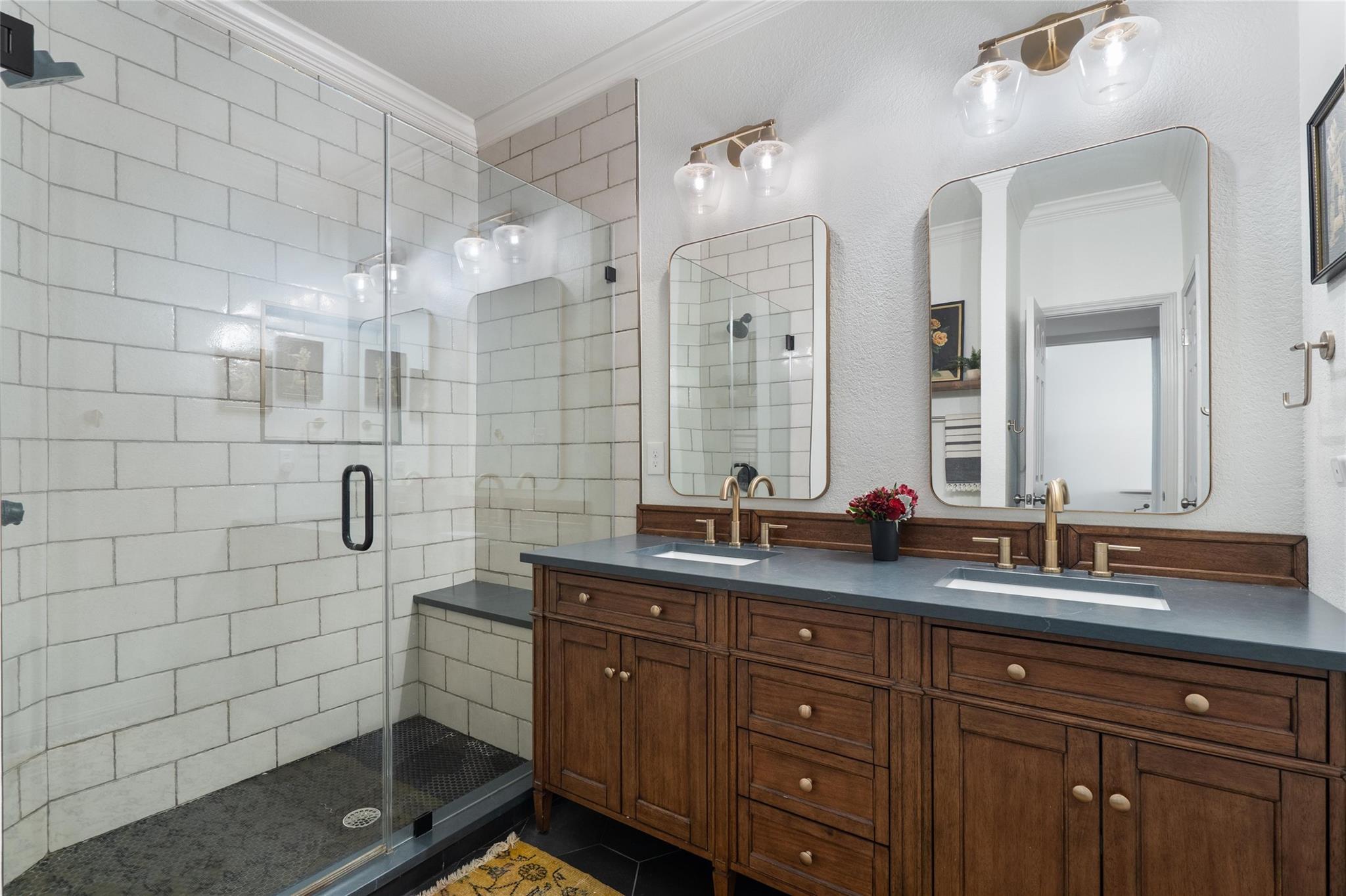 626 Canyon Rim Dr, Dripping Springs, TX 78620