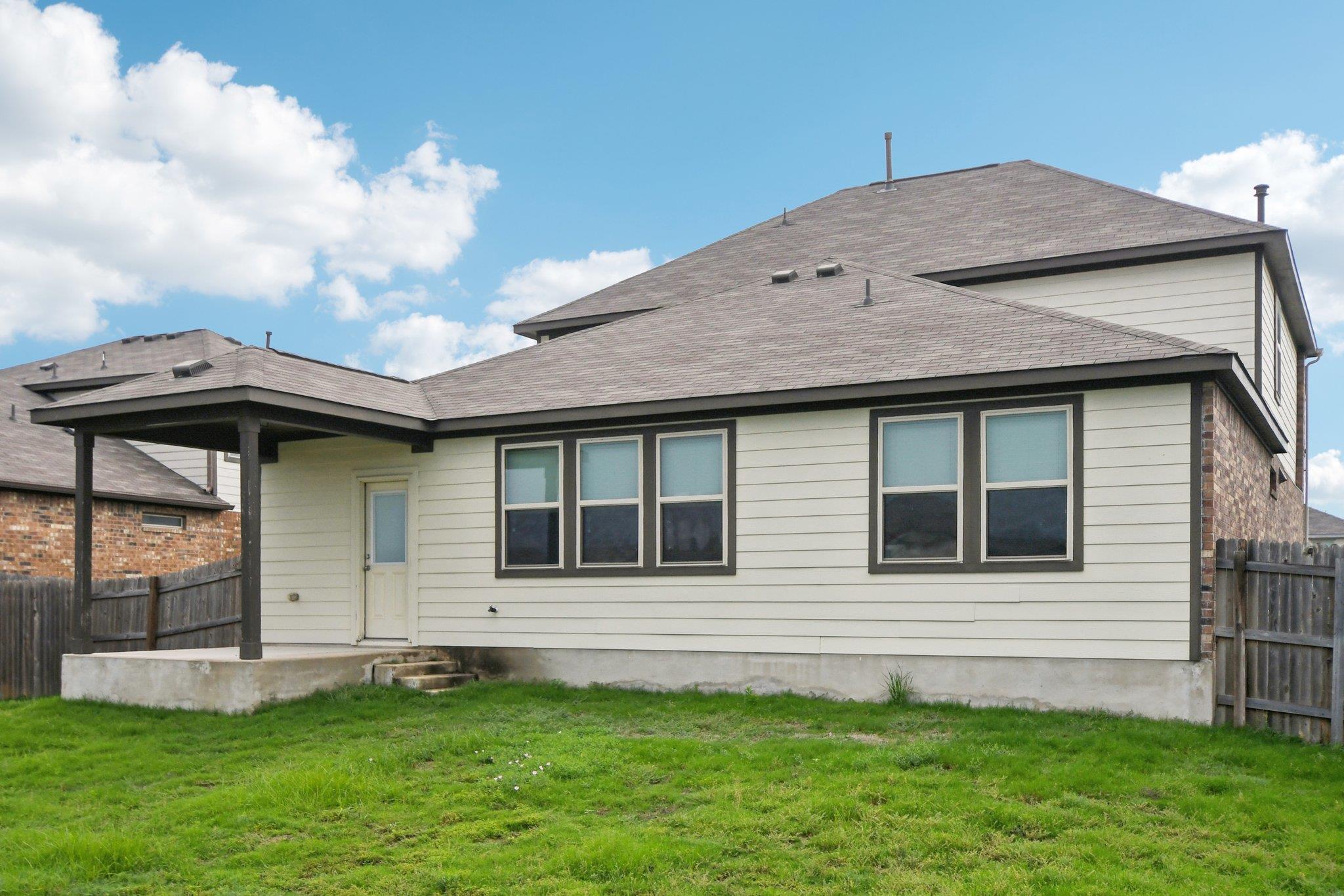 7634 Leonardo Dr, Round Rock, TX 78665