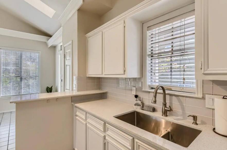 1202 Loma #A & B Dr, Austin, TX 78741