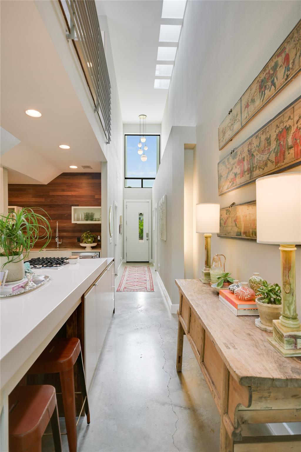 1715 Giles St # A, Austin, TX 78722