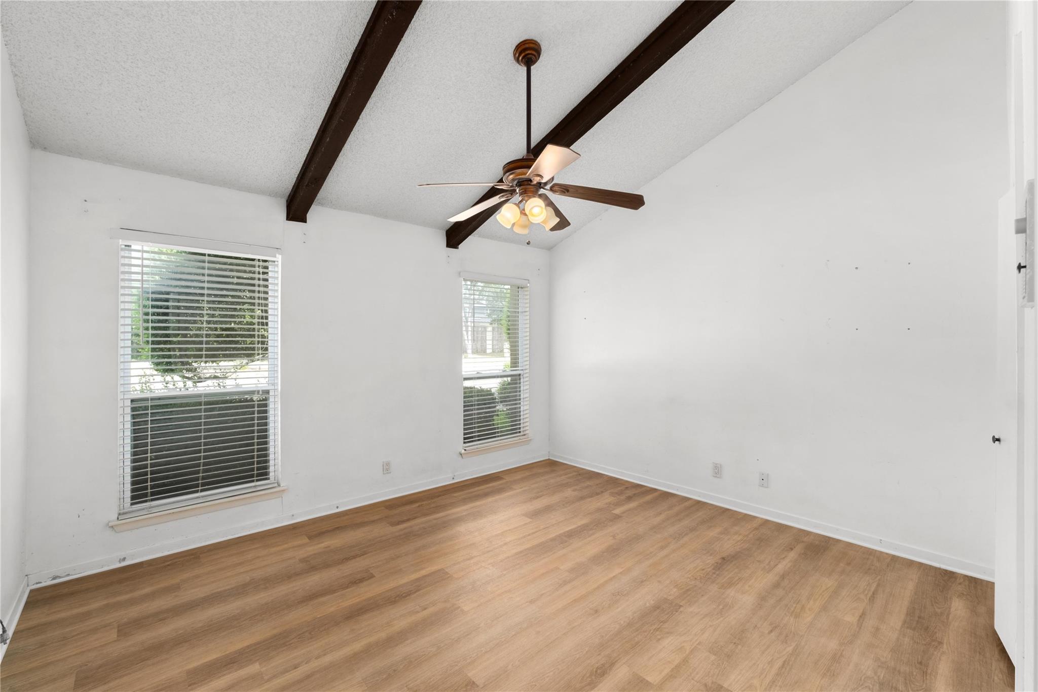 211 Lido Cir N # 1, Lakeway, TX 78734