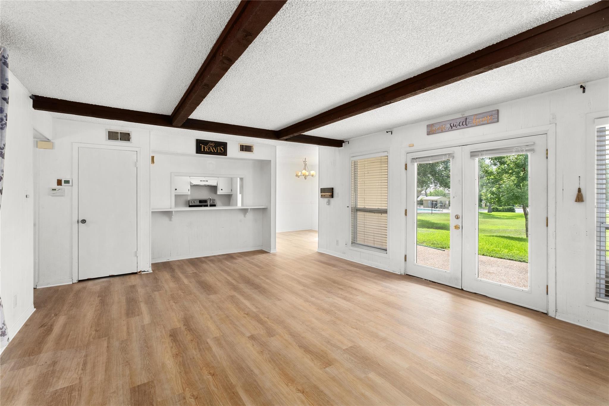 211 Lido Cir N # 1, Lakeway, TX 78734
