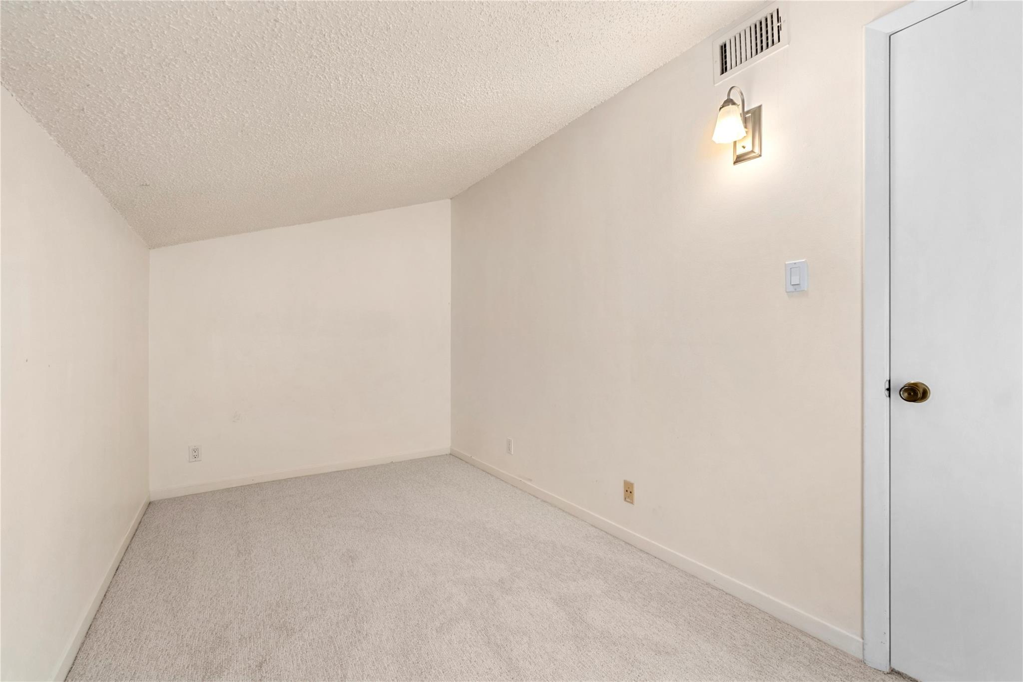 211 Lido Cir N # 1, Lakeway, TX 78734