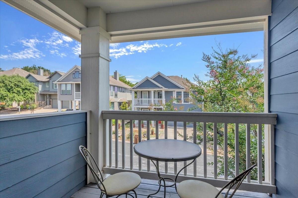 629 Twelve Oaks Ln, Austin, TX 78704