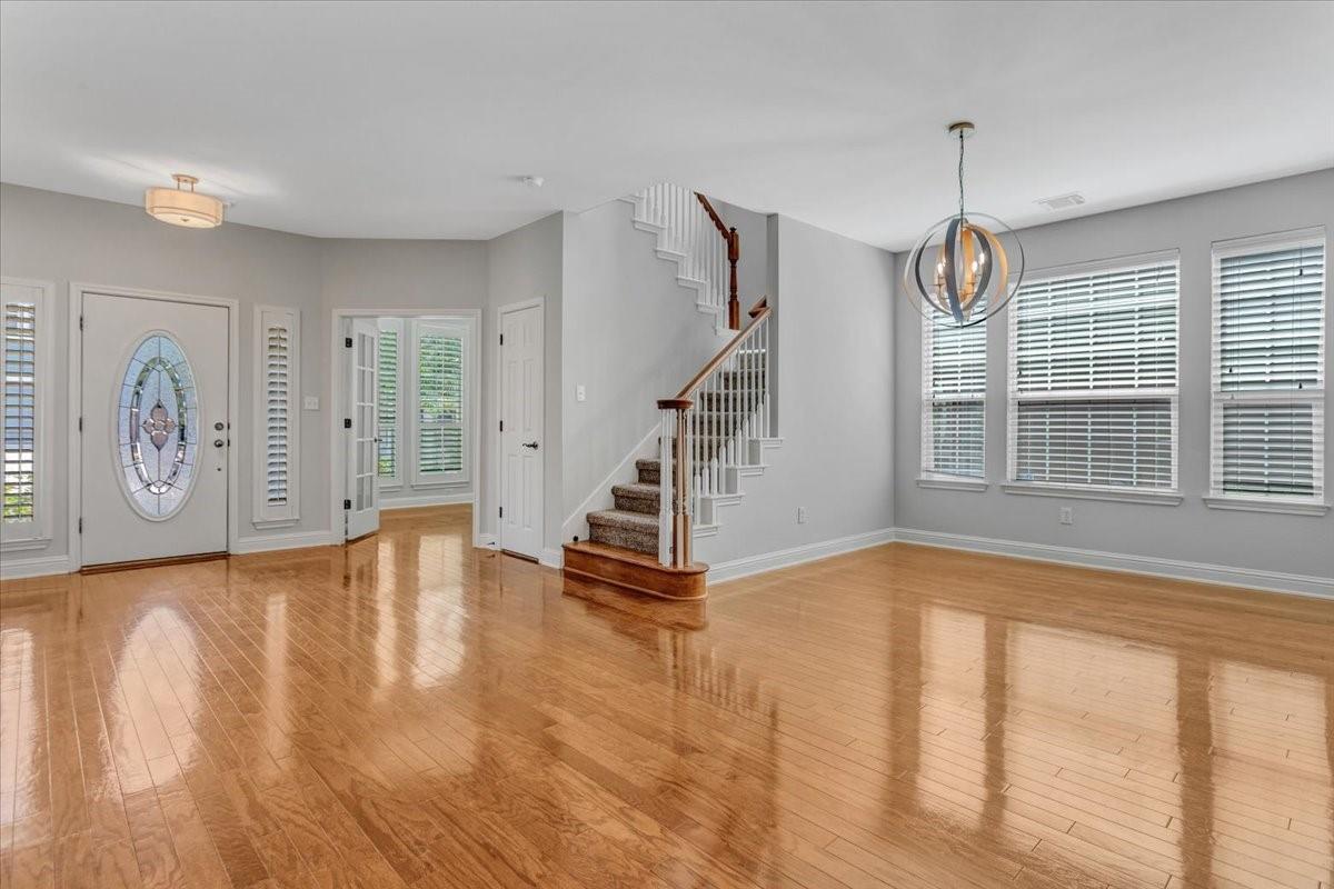 629 Twelve Oaks Ln, Austin, TX 78704