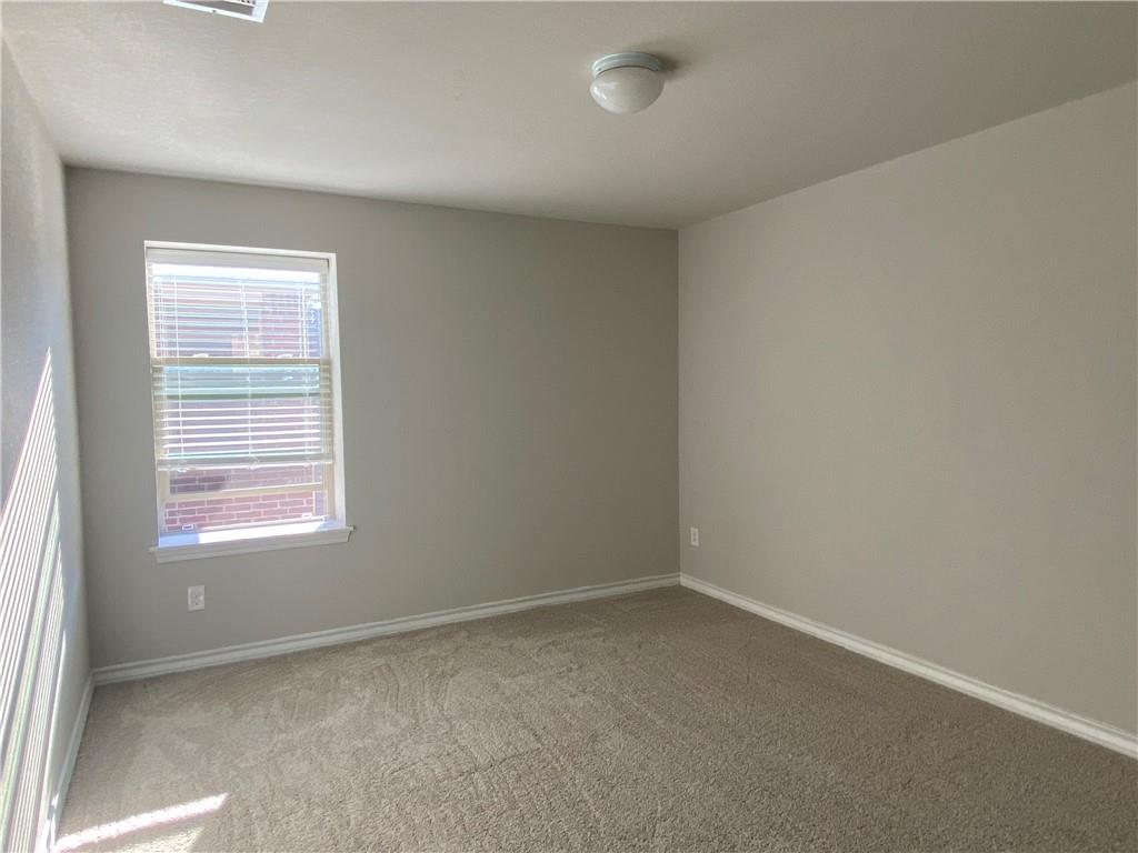 604 AMERICAN Trl, Leander, TX 78641
