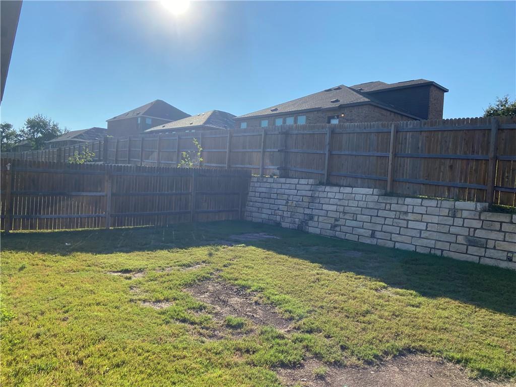 604 AMERICAN Trl, Leander, TX 78641