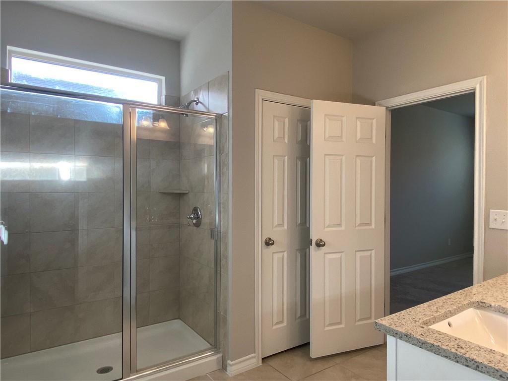 604 AMERICAN Trl, Leander, TX 78641