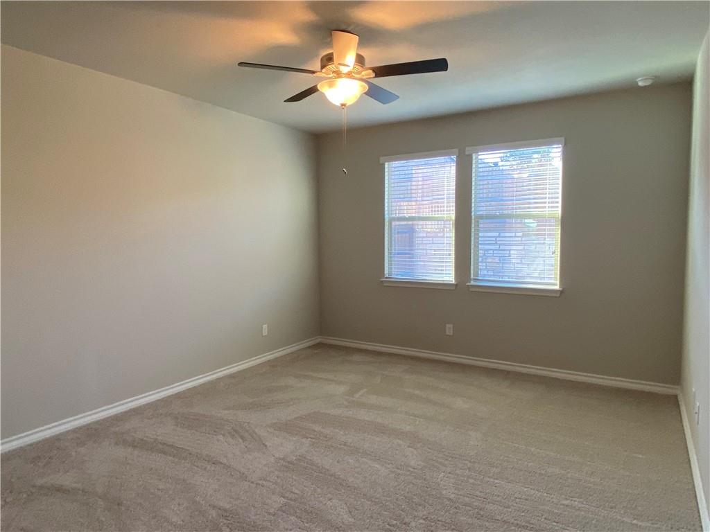 604 AMERICAN Trl, Leander, TX 78641
