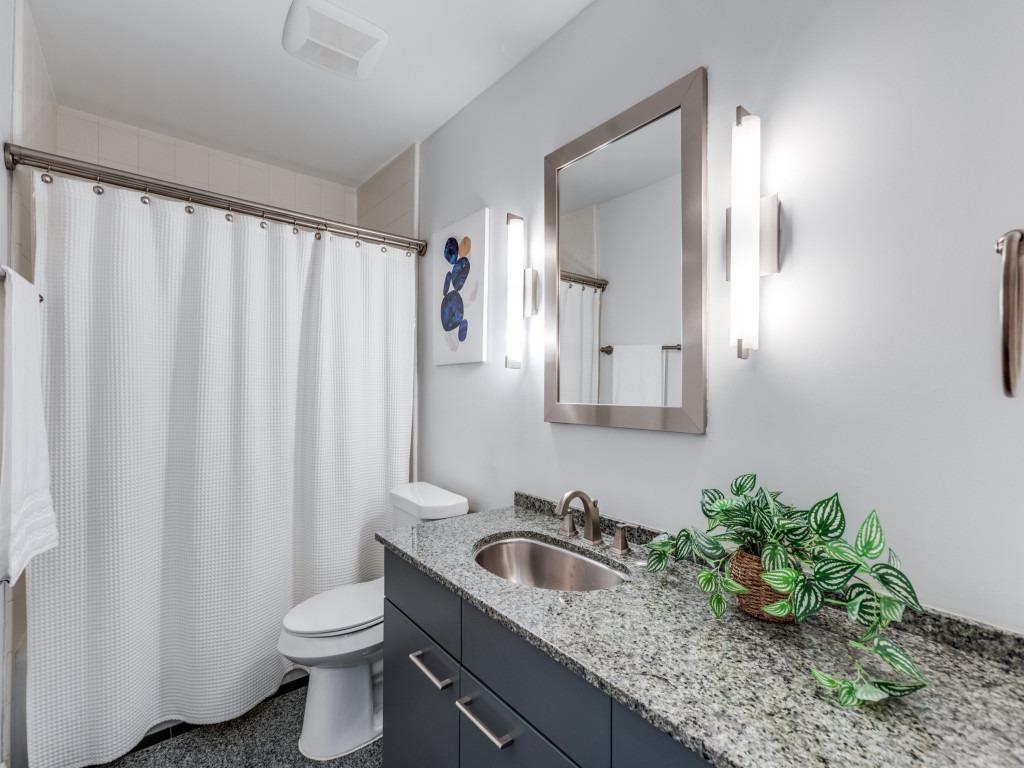 40 N Interstate 35 # 2D1, Austin, TX 78701