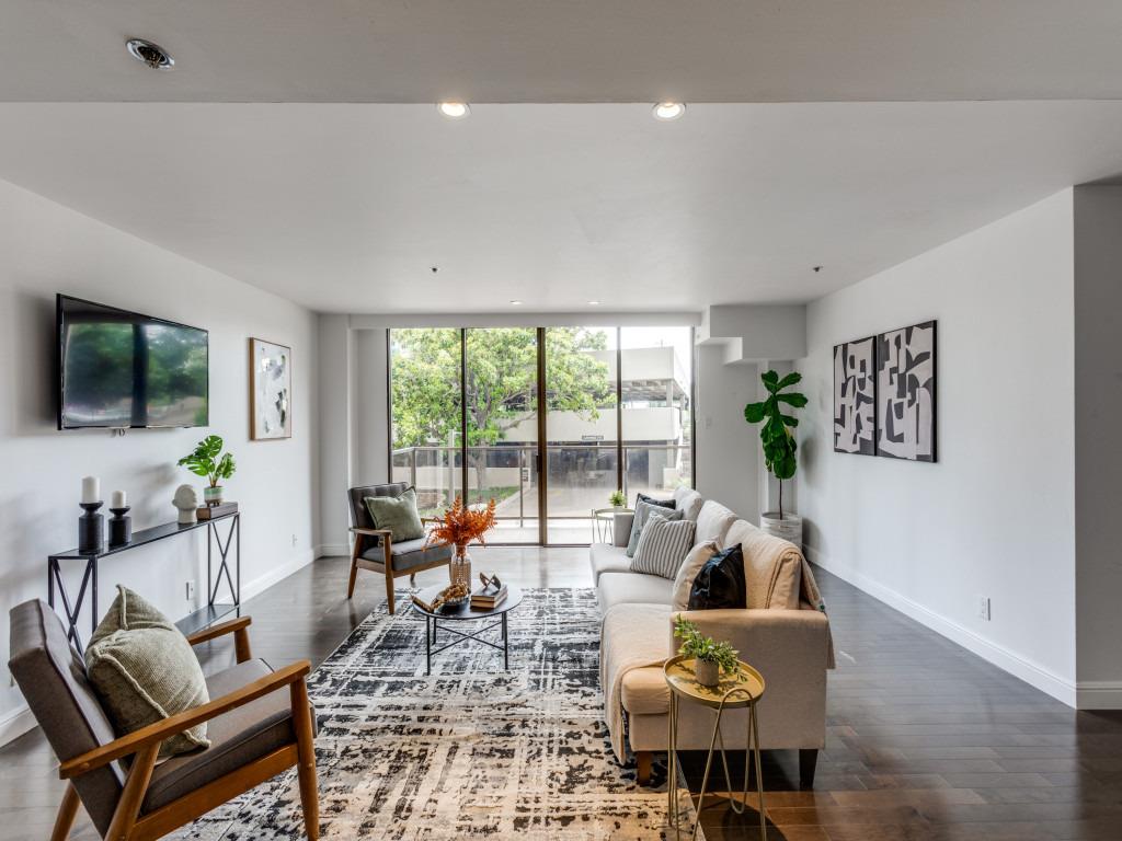 40 N Interstate 35 # 2D1, Austin, TX 78701