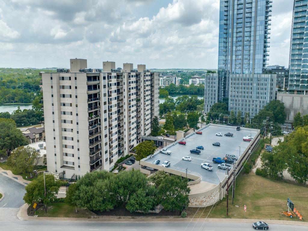 40 N Interstate 35 # 2D1, Austin, TX 78701