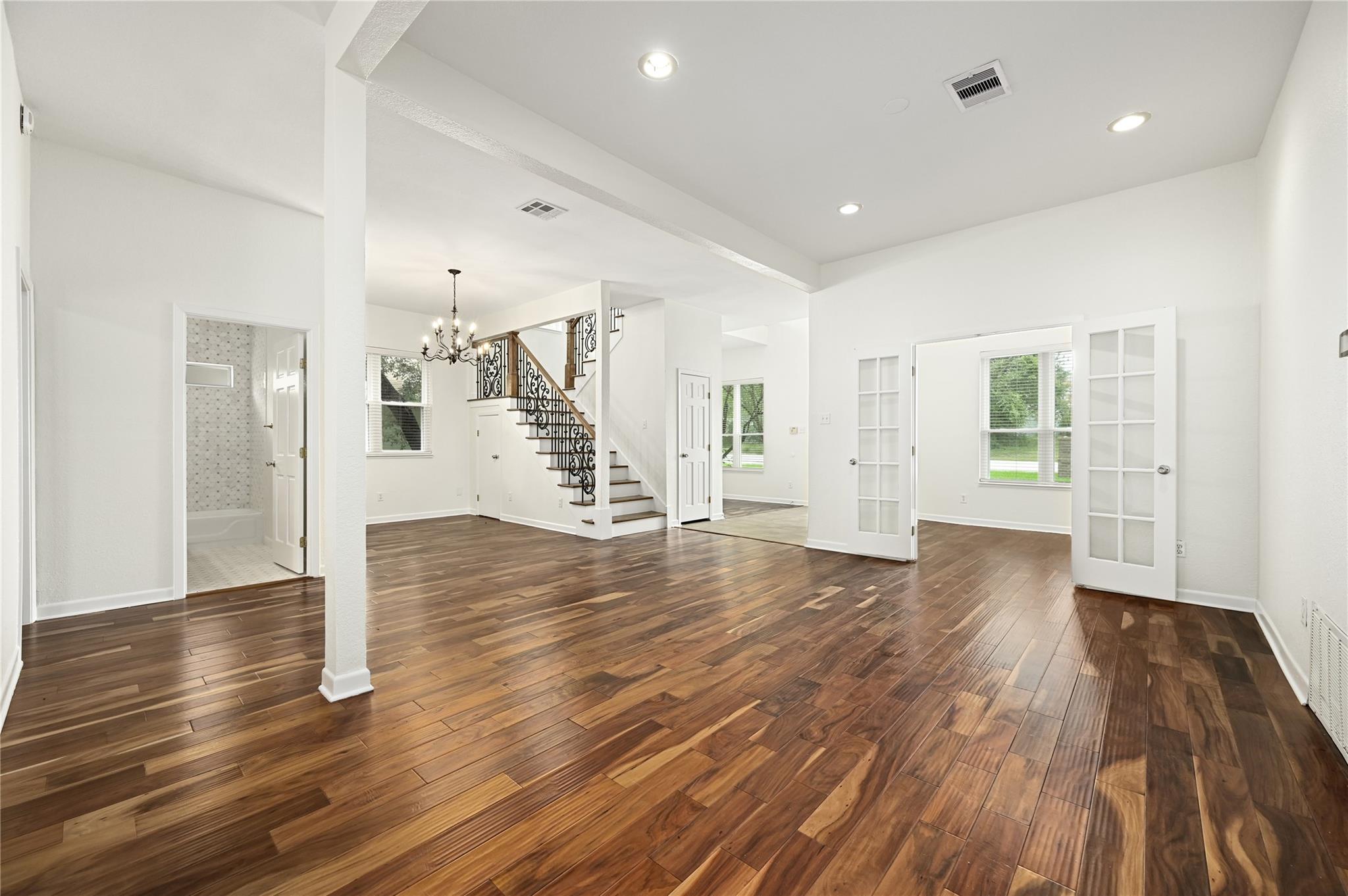 301 Crane St, Austin, TX 78734