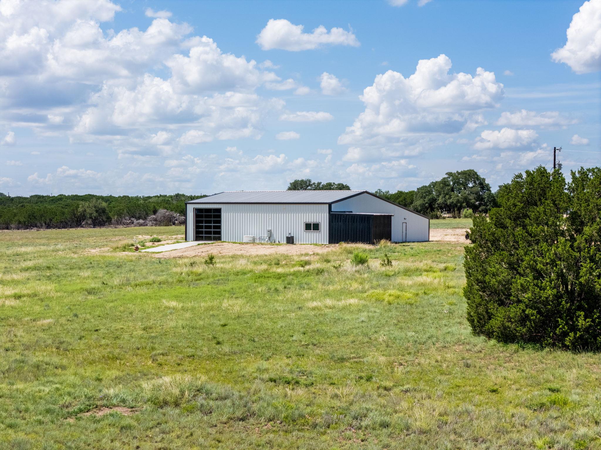 6805 County Road 2001, Lampasas, TX 76550