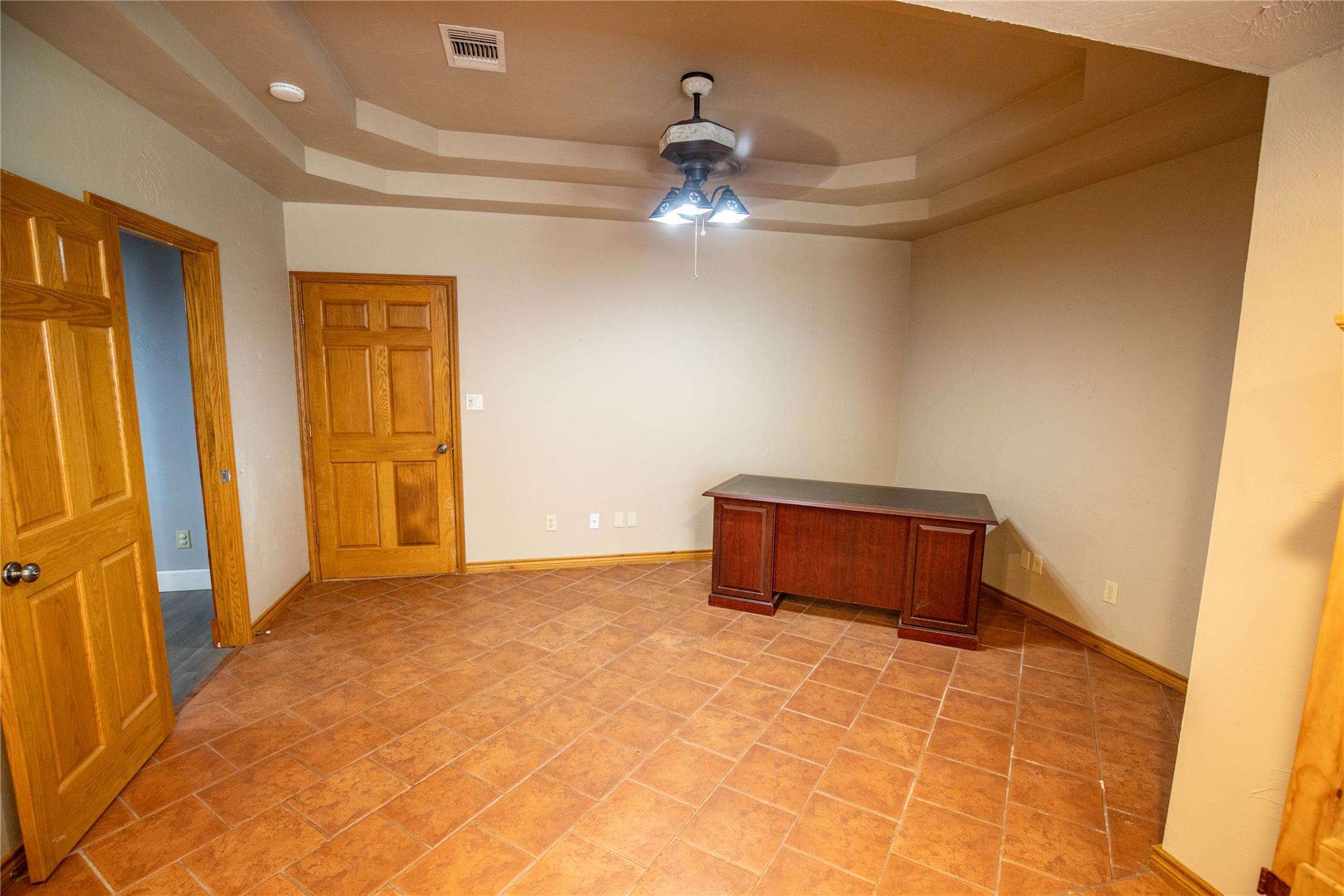 404 Annies Ln, La Vernia, TX 78121