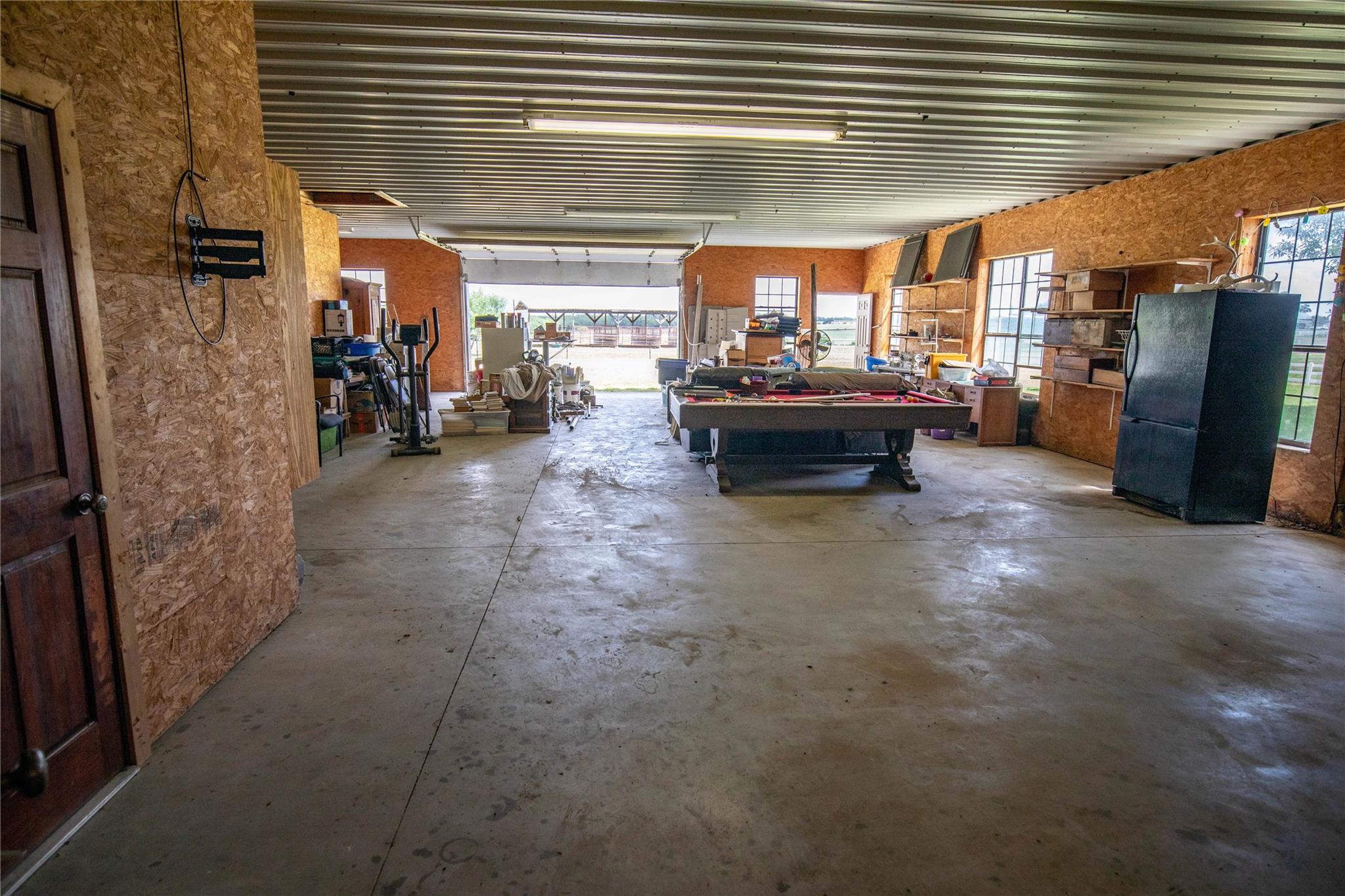 404 Annies Ln, La Vernia, TX 78121