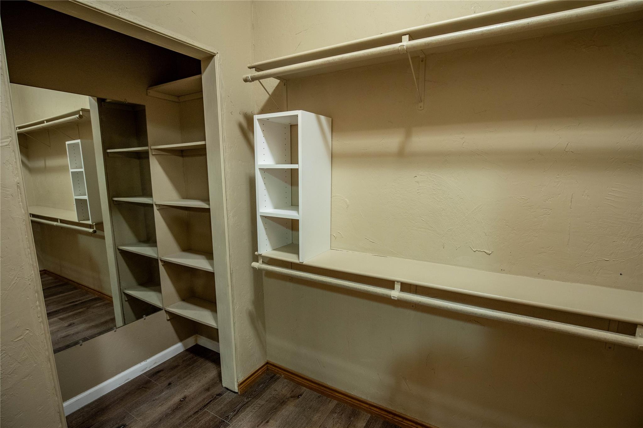 404 Annies Ln, La Vernia, TX 78121