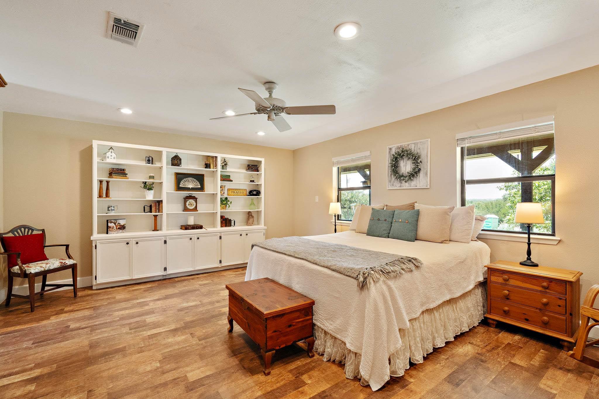 1905 Brushy Bend Dr, Round Rock, TX 78681