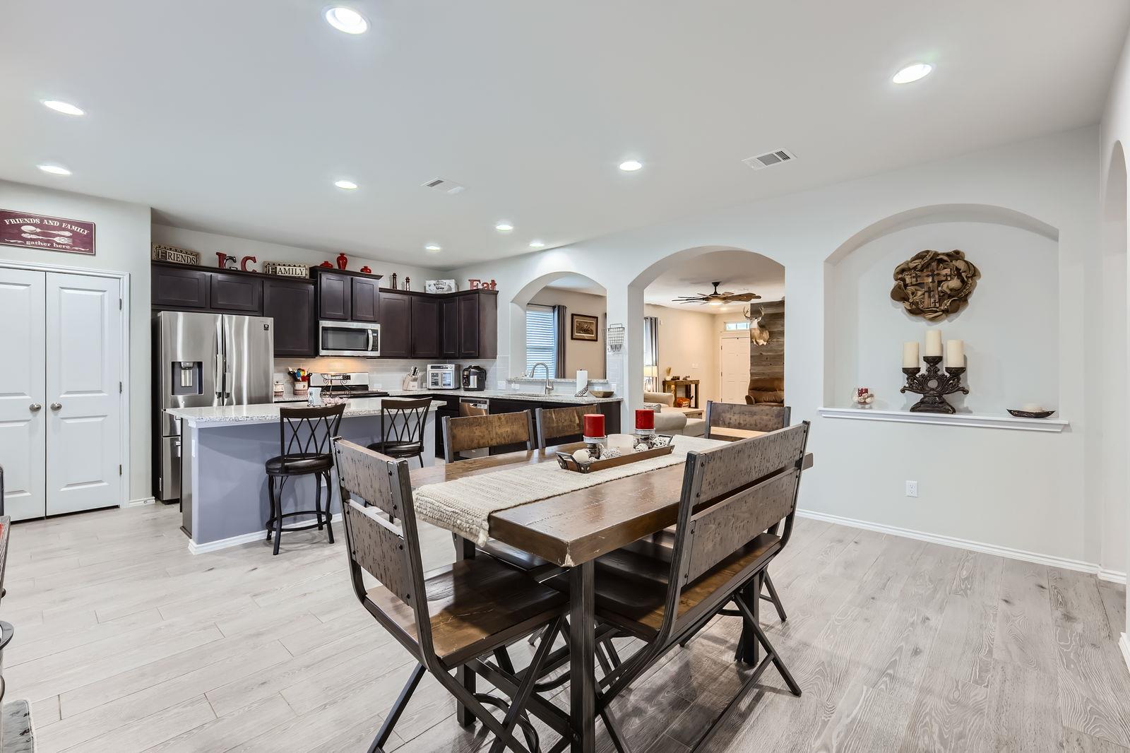 541 Blue Oak Blvd, San Marcos, TX 78666