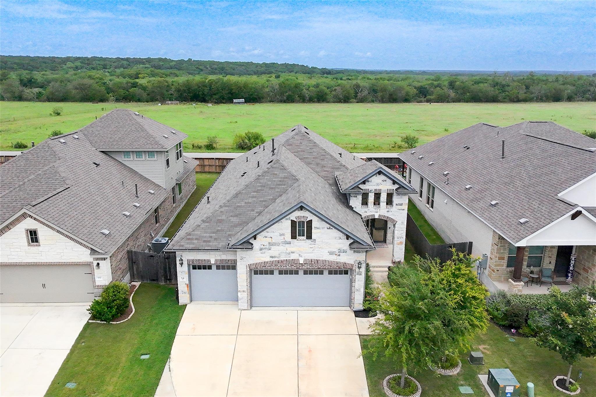 541 Blue Oak Blvd, San Marcos, TX 78666