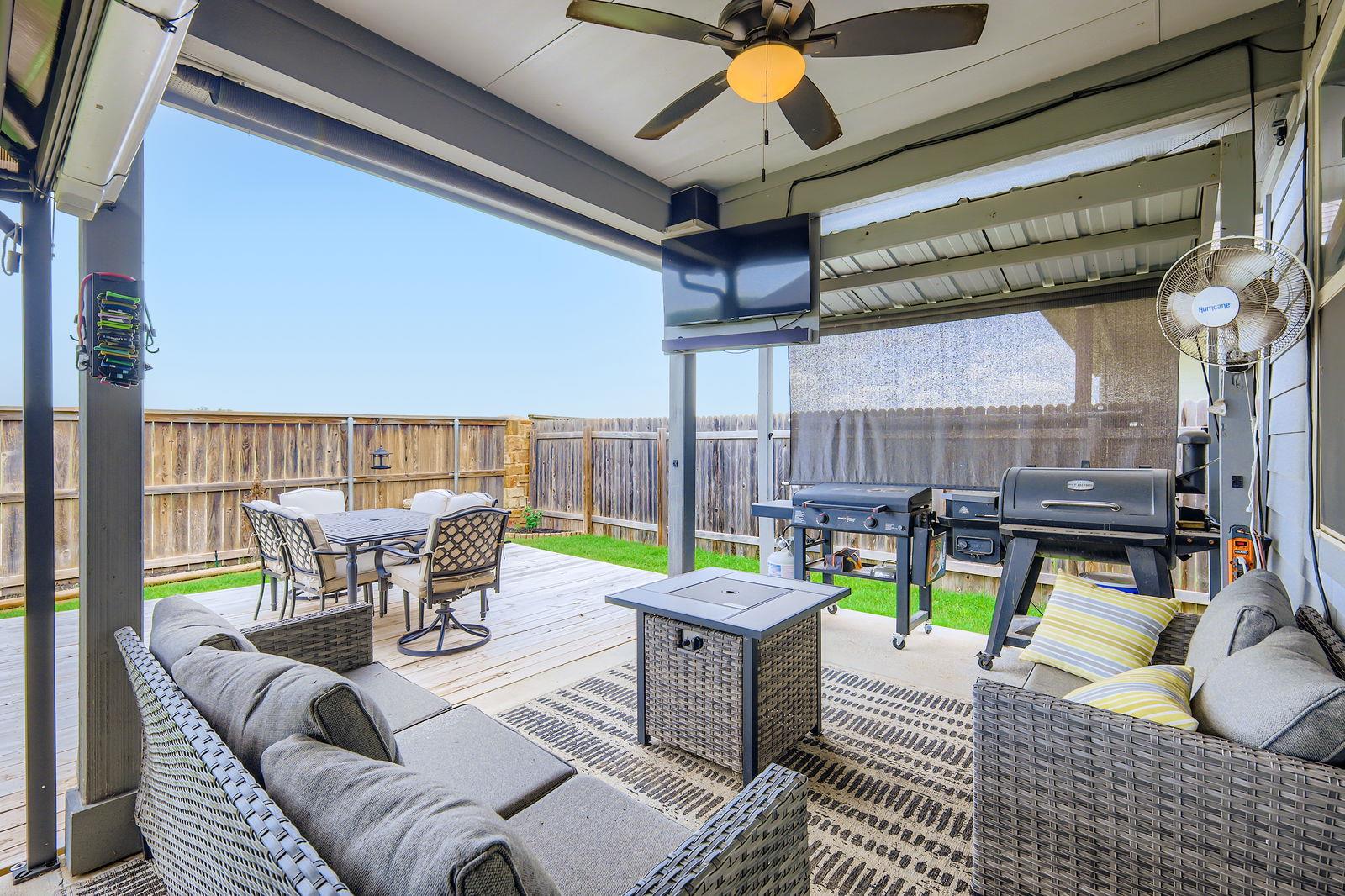 541 Blue Oak Blvd, San Marcos, TX 78666