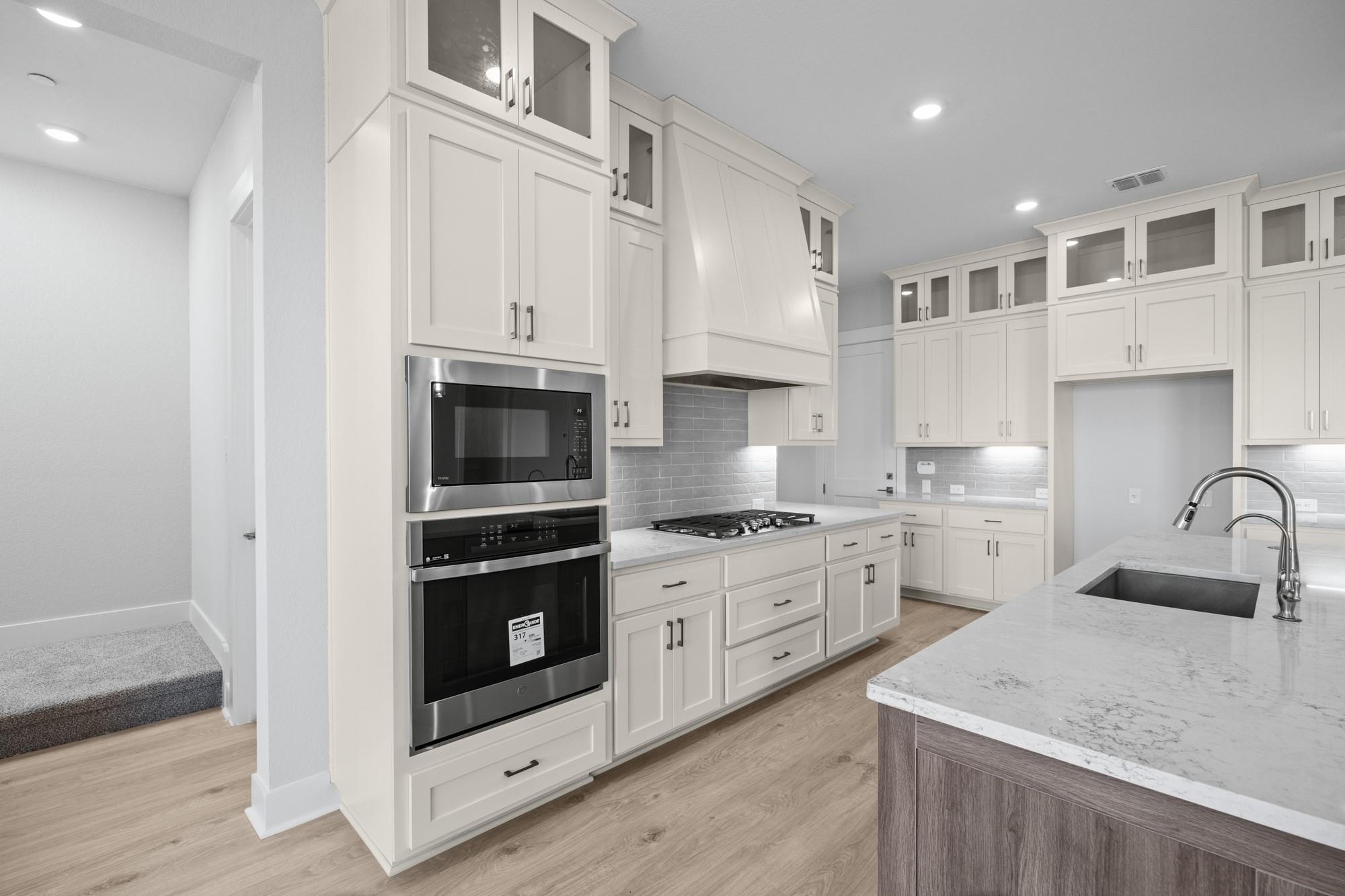 1100 Painted Horse Dr, Georgetown, TX 78633