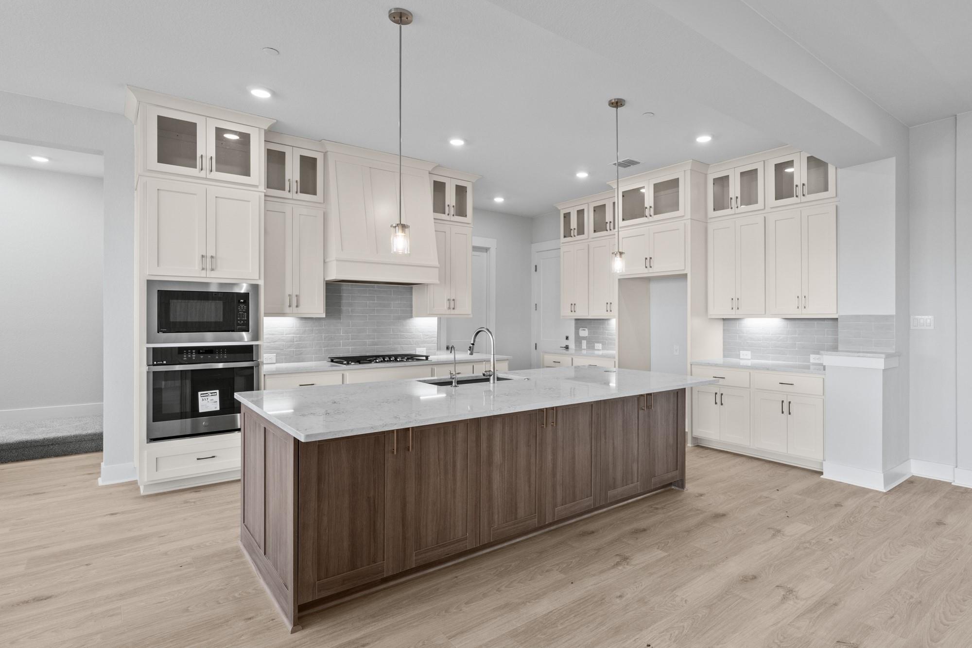 1100 Painted Horse Dr, Georgetown, TX 78633