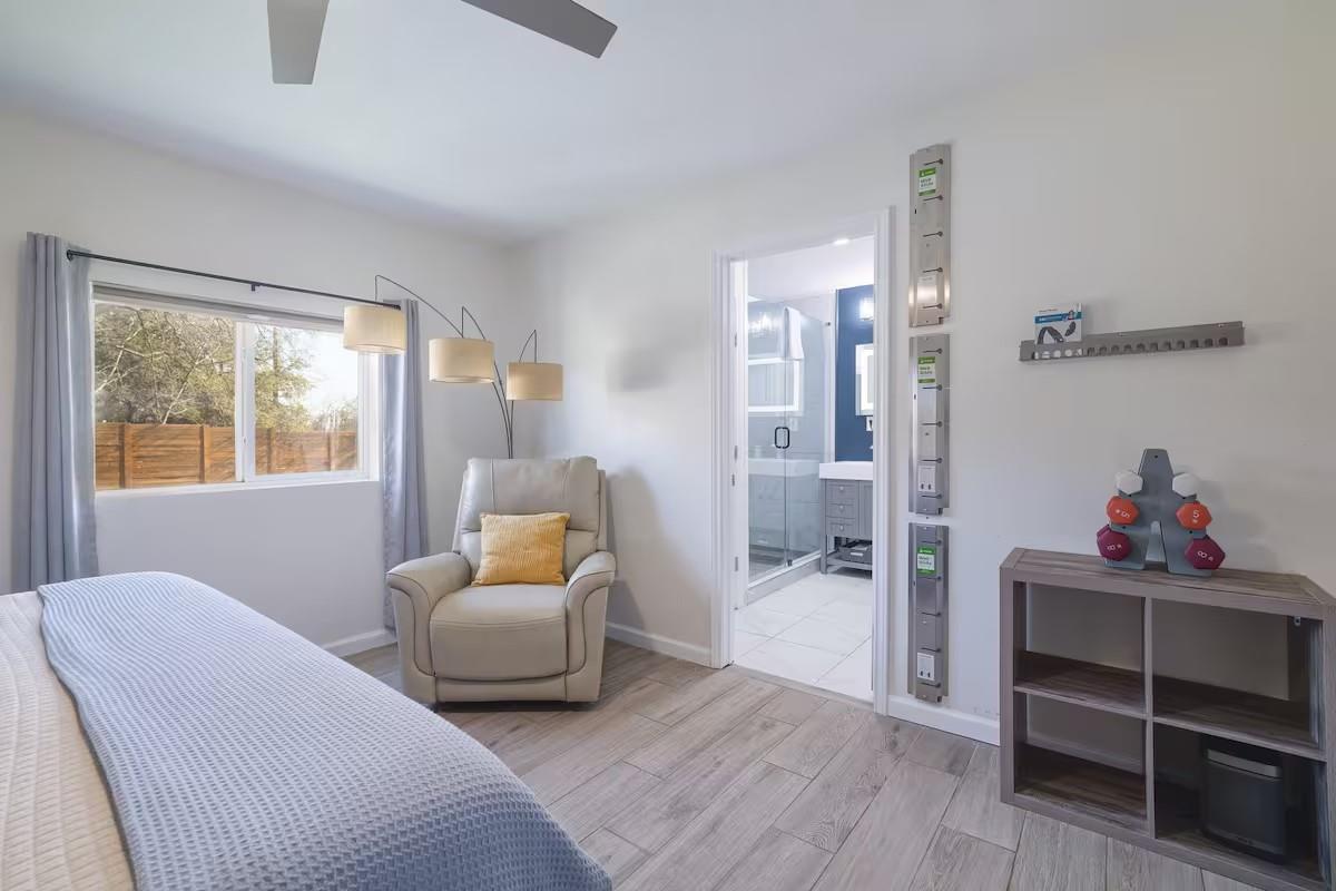 17708 Cherry Ln, Lago Vista, TX 78645