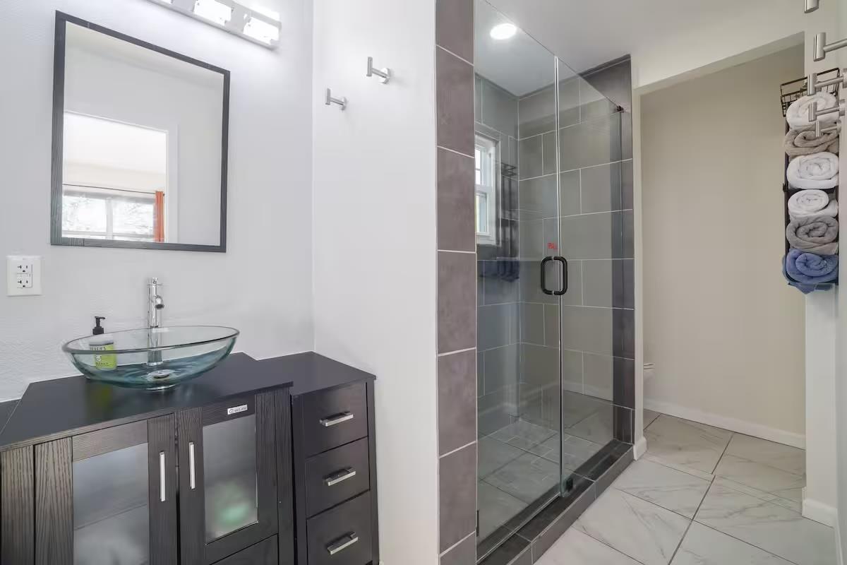 17708 Cherry Ln, Lago Vista, TX 78645