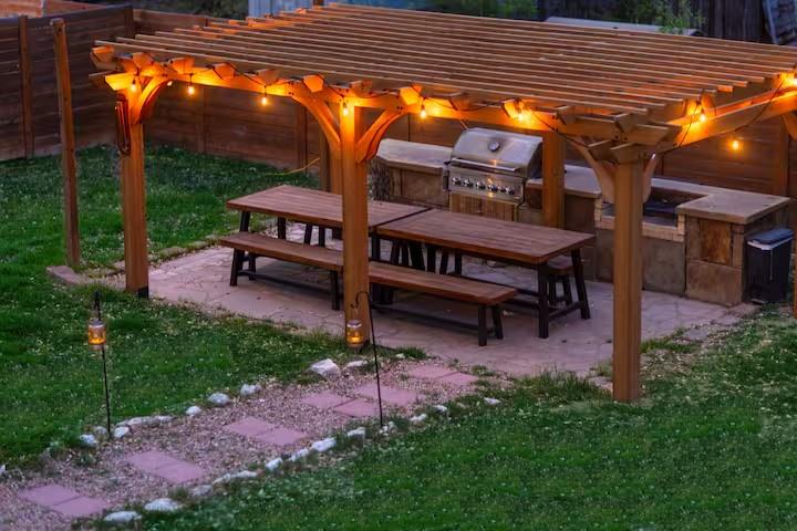 17708 Cherry Ln, Lago Vista, TX 78645