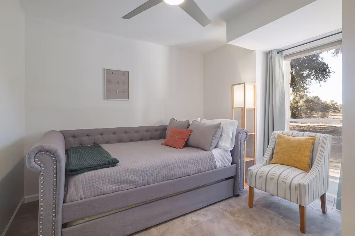 17708 Cherry Ln, Lago Vista, TX 78645