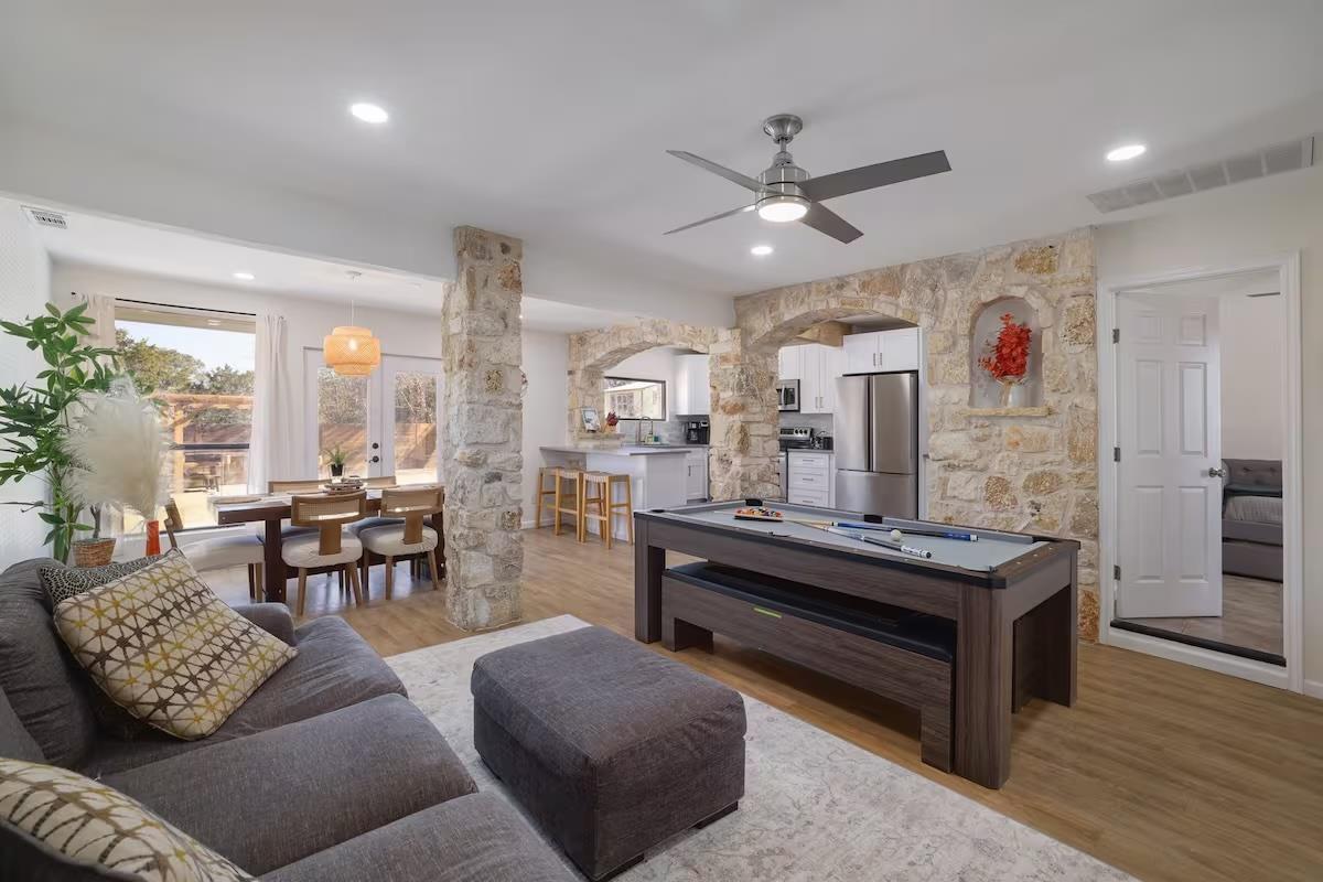 17708 Cherry Ln, Lago Vista, TX 78645