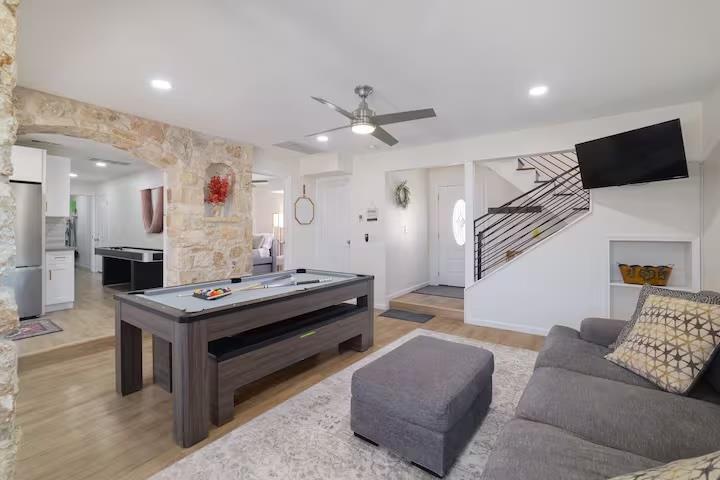 17708 Cherry Ln, Lago Vista, TX 78645