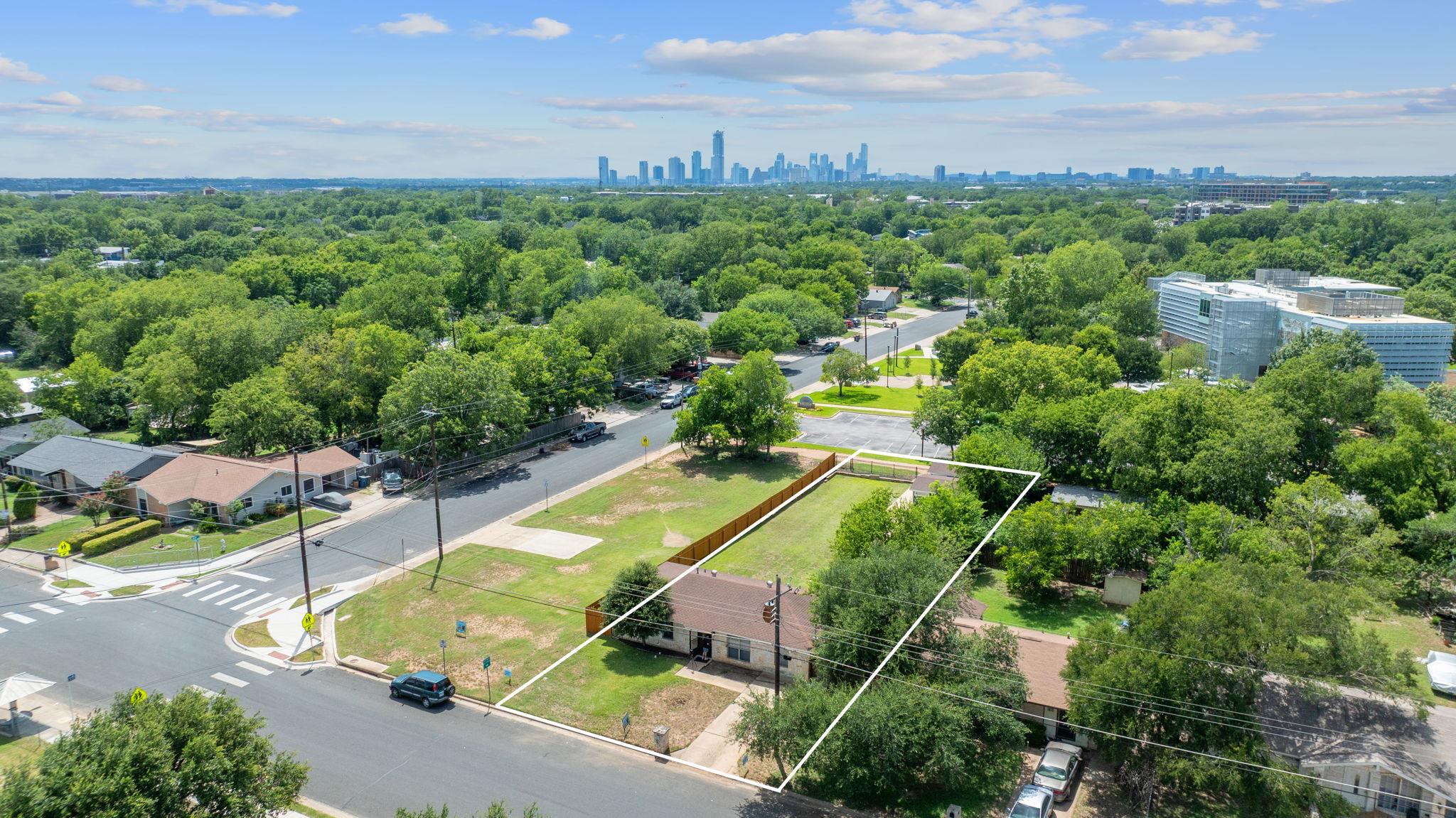 1102 Gardner Rd, Austin, TX 78721