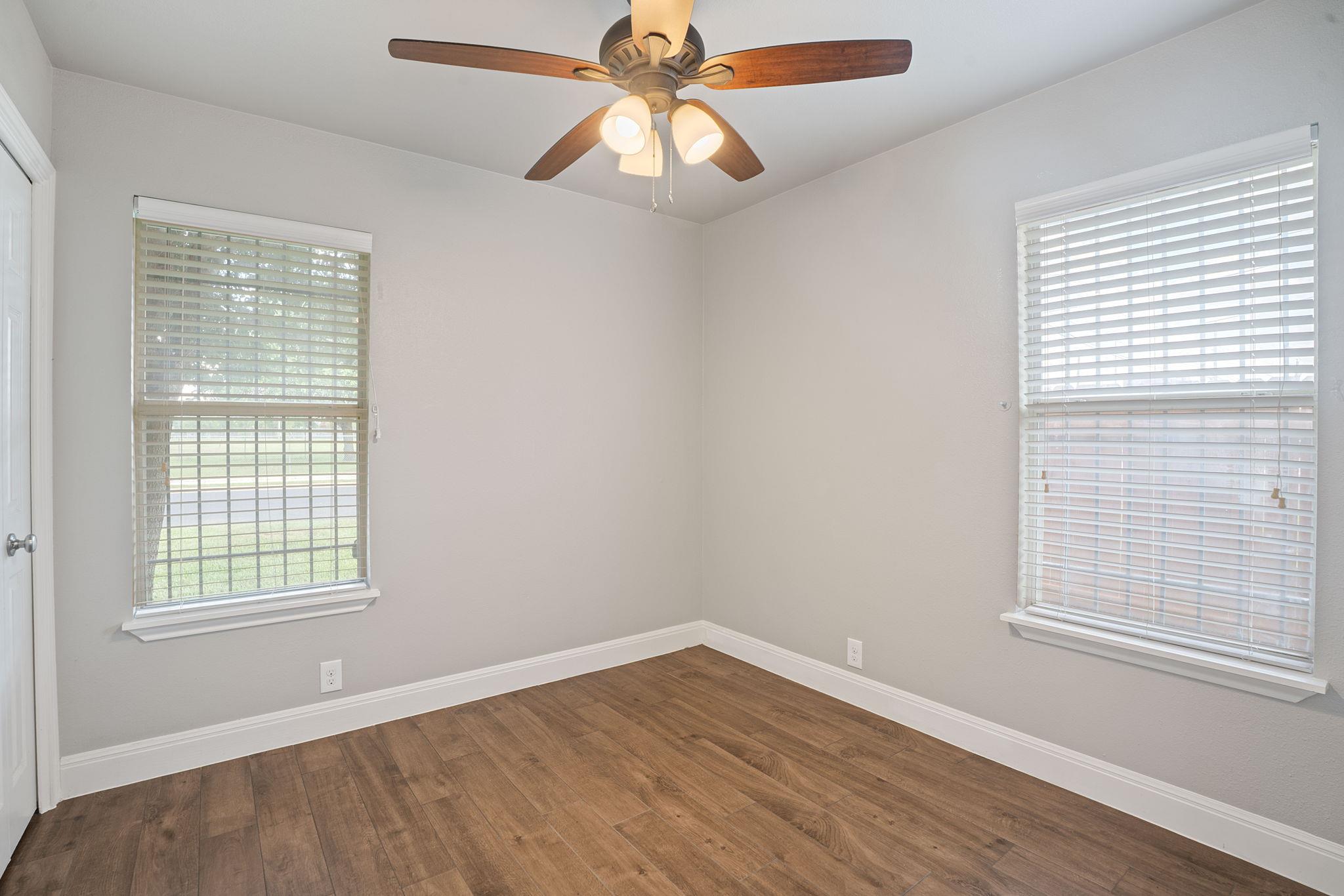 1102 Gardner Rd, Austin, TX 78721
