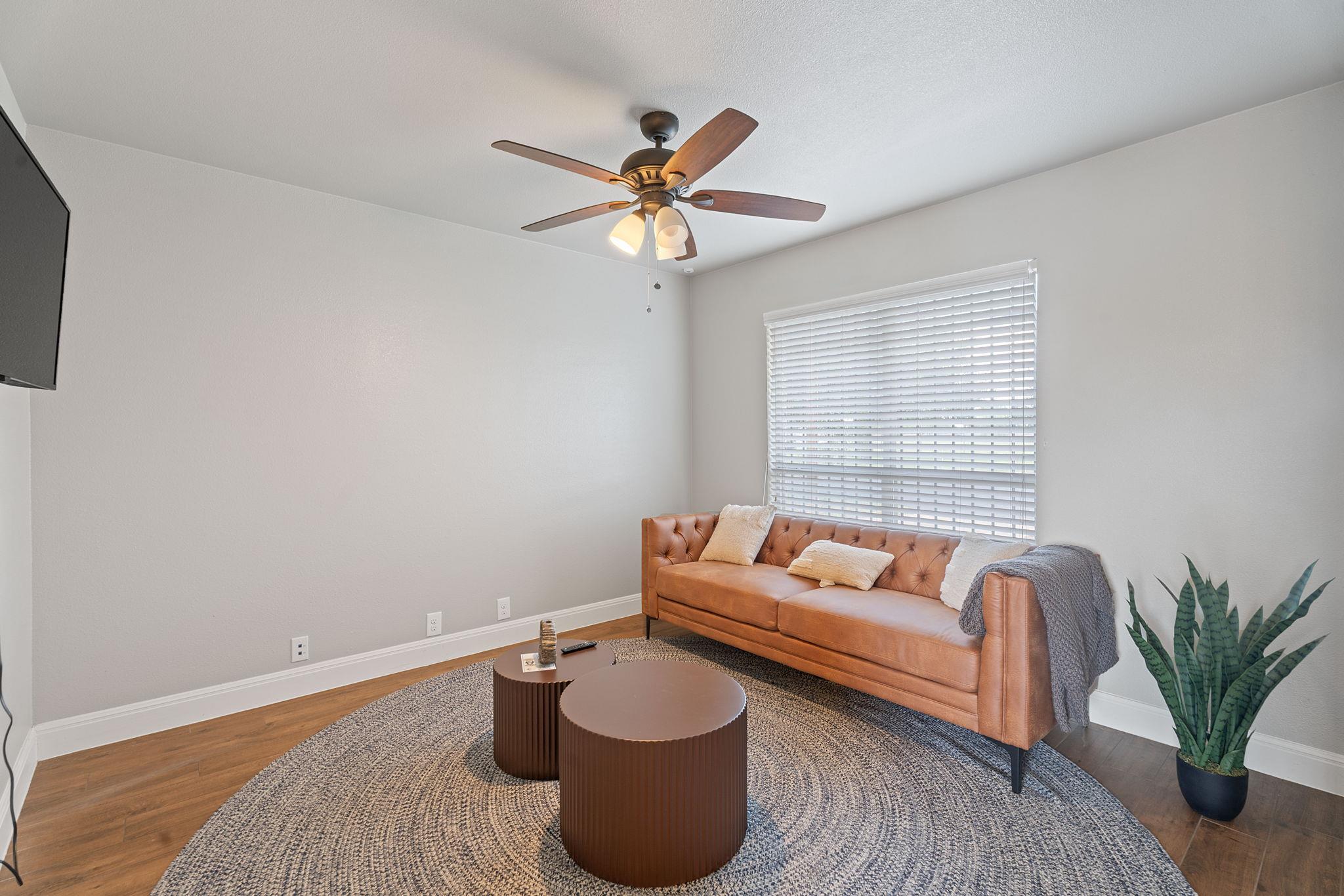 1102 Gardner Rd, Austin, TX 78721