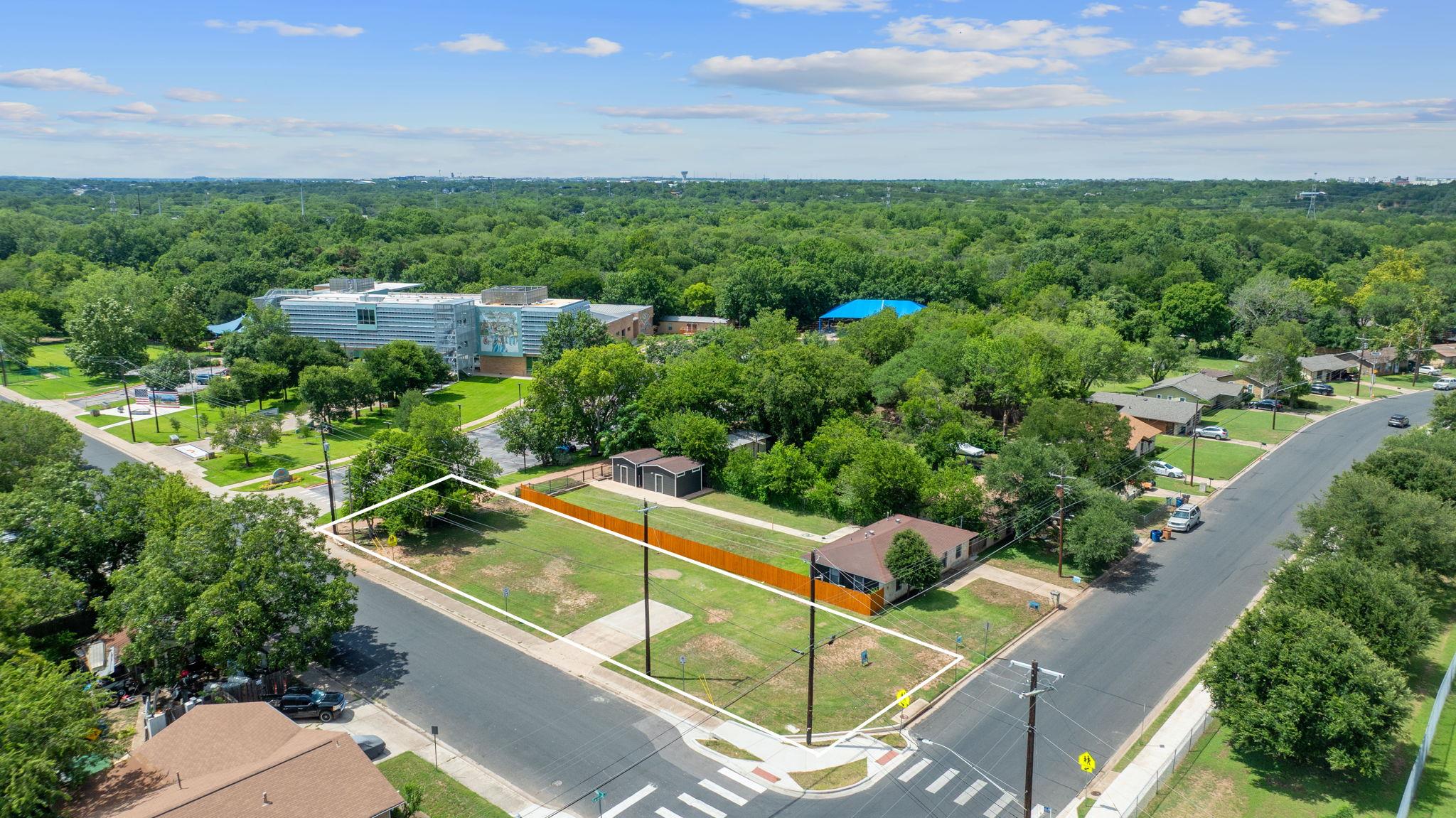 1102 Gardner Rd, Austin, TX 78721