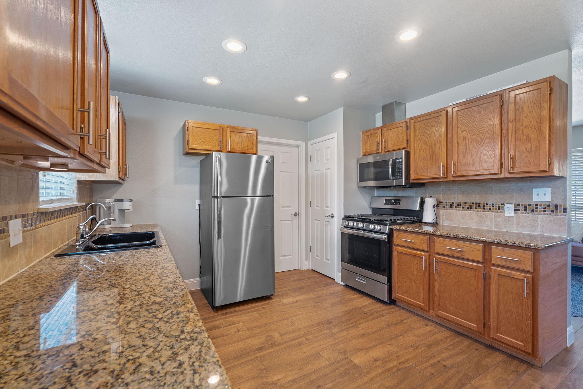 1102 Gardner Rd, Austin, TX 78721