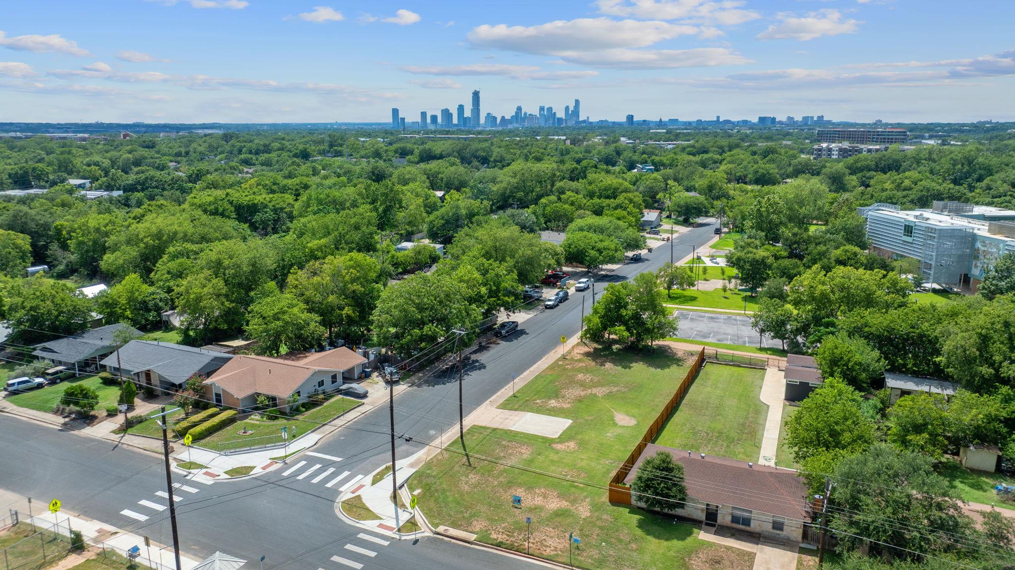 1102 Gardner Rd, Austin, TX 78721