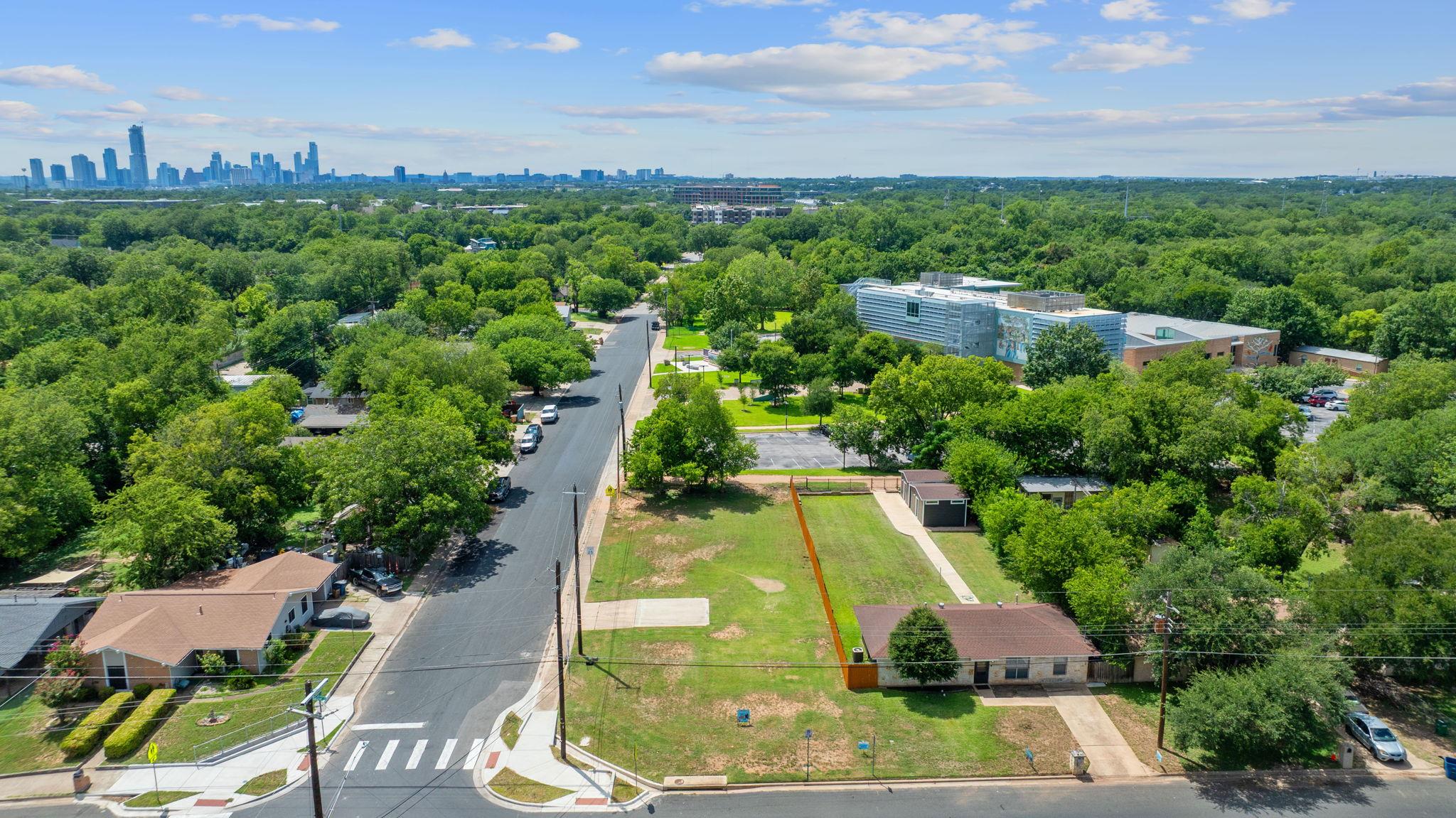 1102 Gardner Rd, Austin, TX 78721