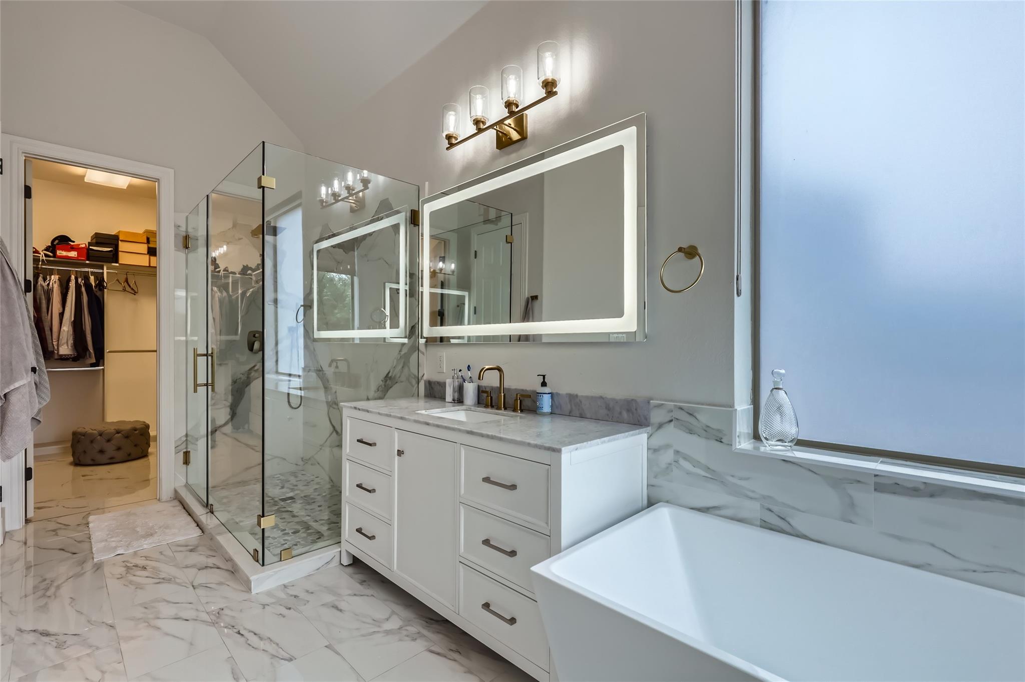 217 Emerald Ridge Dr, Austin, TX 78732