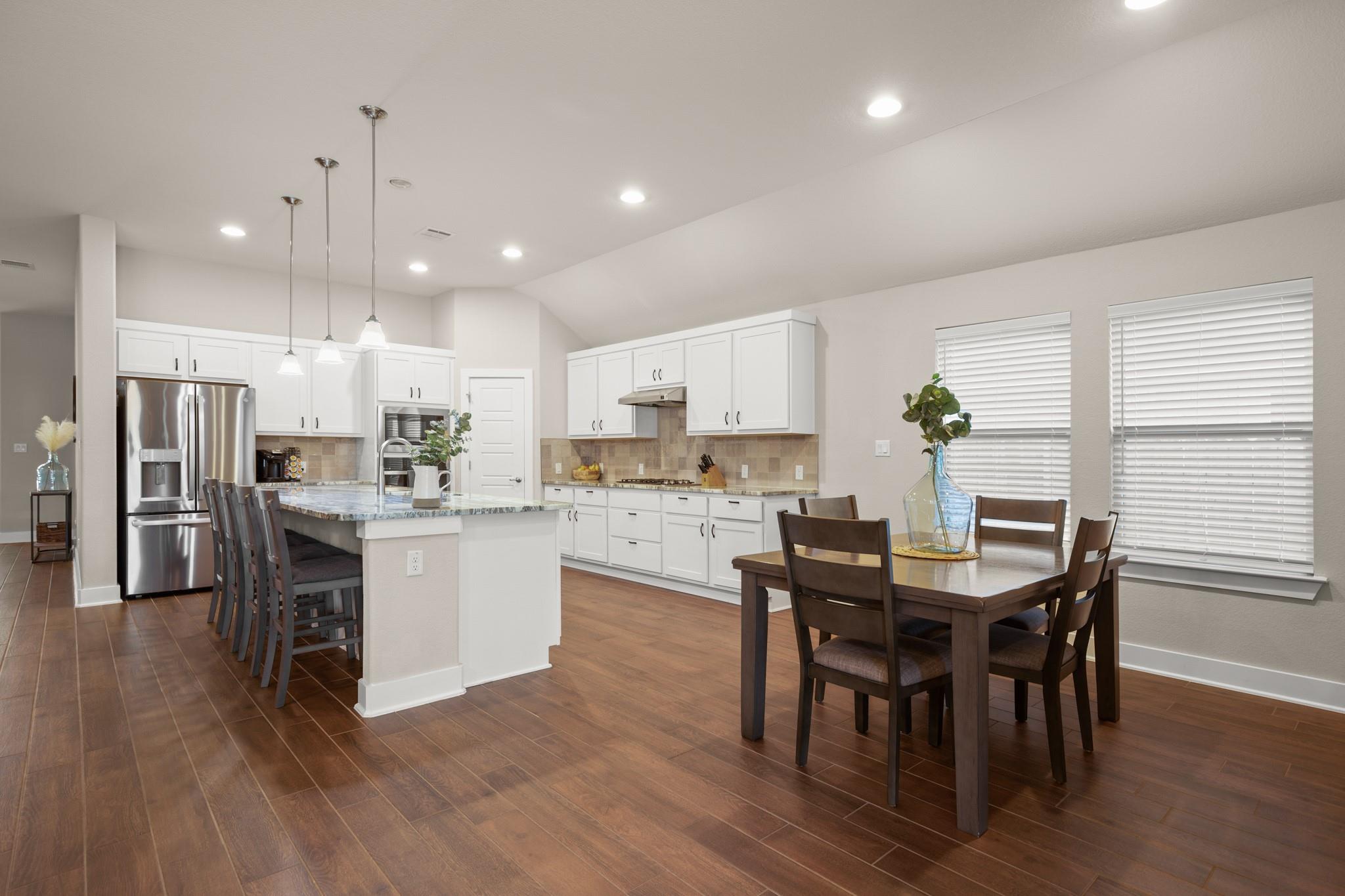 120 Red Granite Rd, Georgetown, TX 78633