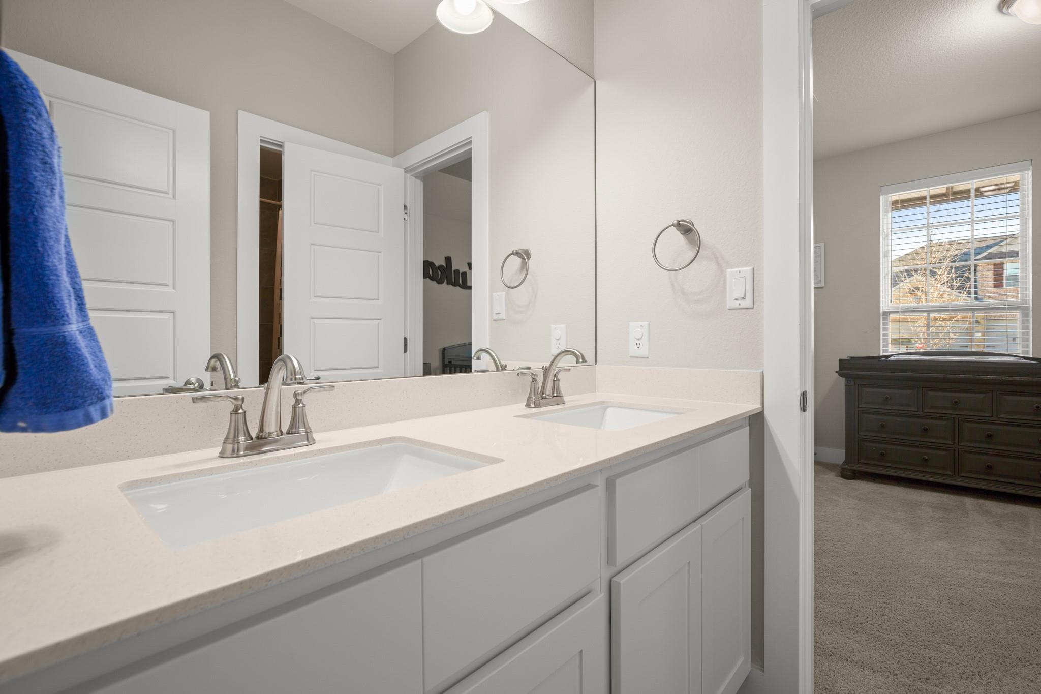 120 Red Granite Rd, Georgetown, TX 78633