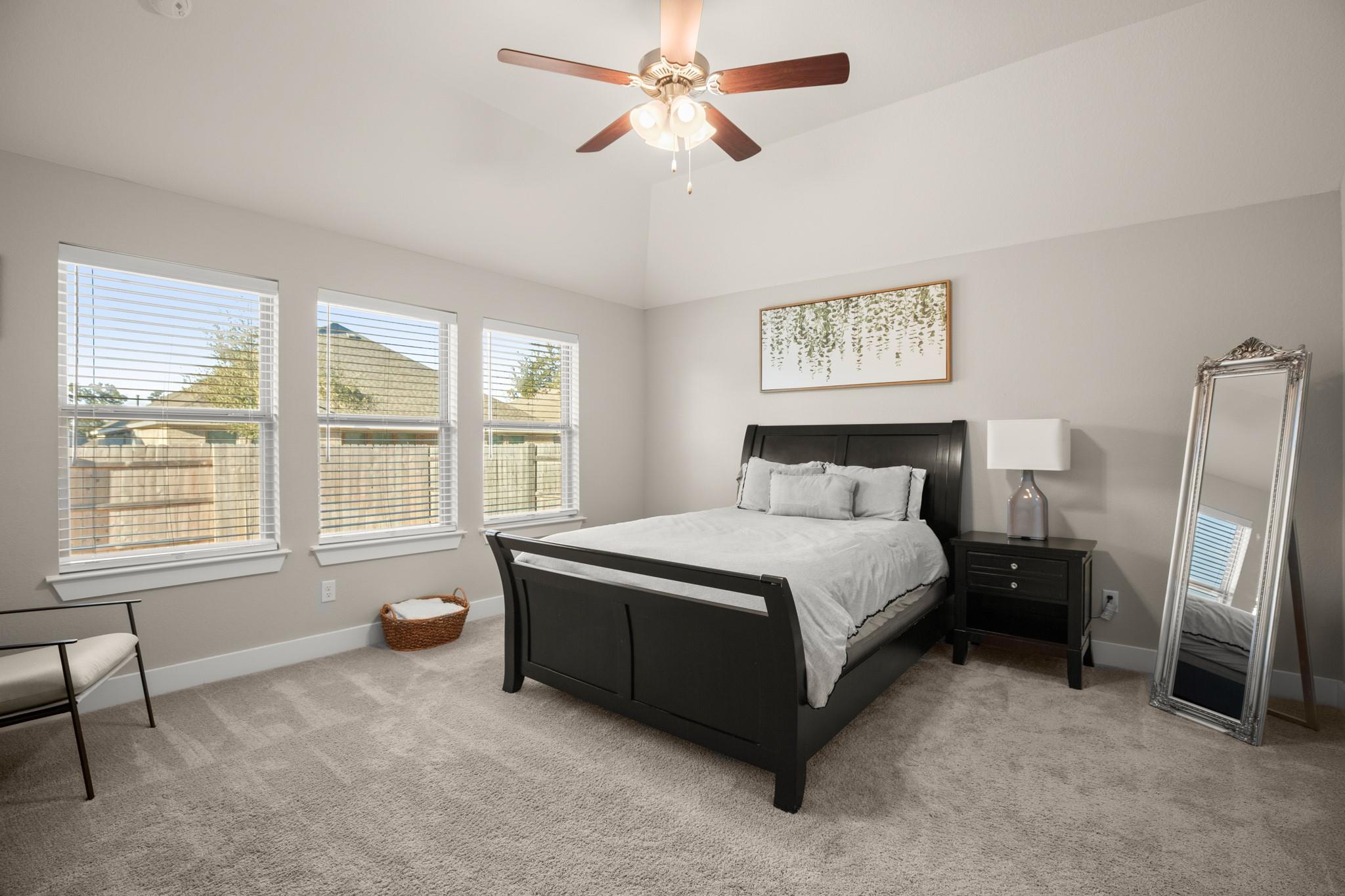120 Red Granite Rd, Georgetown, TX 78633