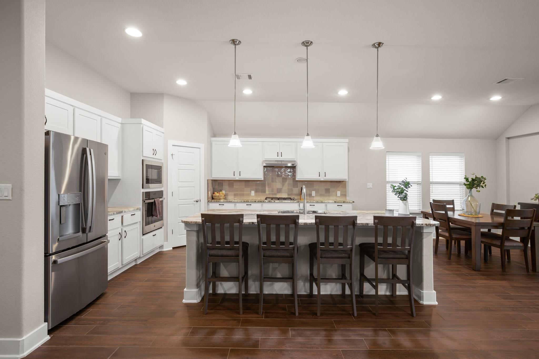 120 Red Granite Rd, Georgetown, TX 78633