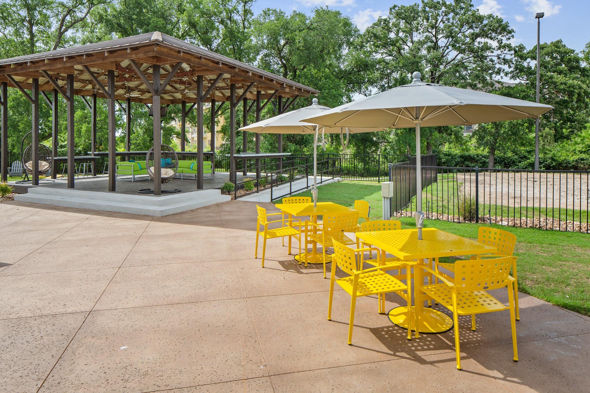 1725 Harvey Mitchell Pkwy S # 2234, College Station, TX 77840