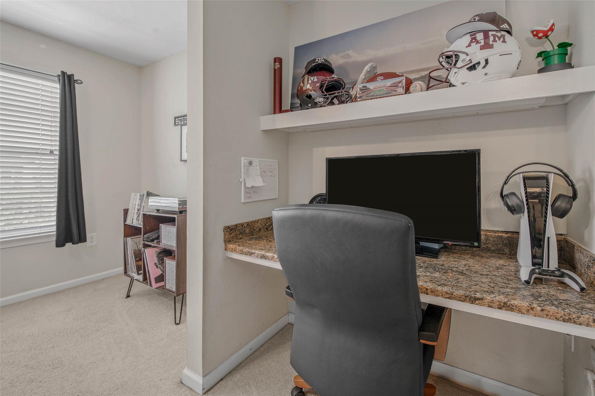 1725 Harvey Mitchell Pkwy S # 2234, College Station, TX 77840