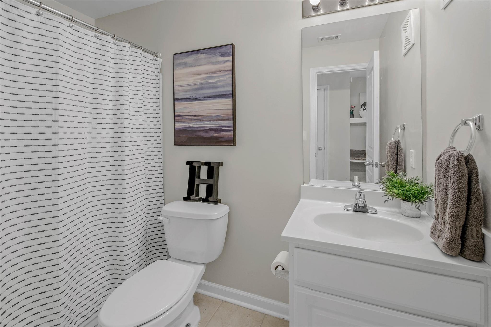 1725 Harvey Mitchell Pkwy S # 2234, College Station, TX 77840