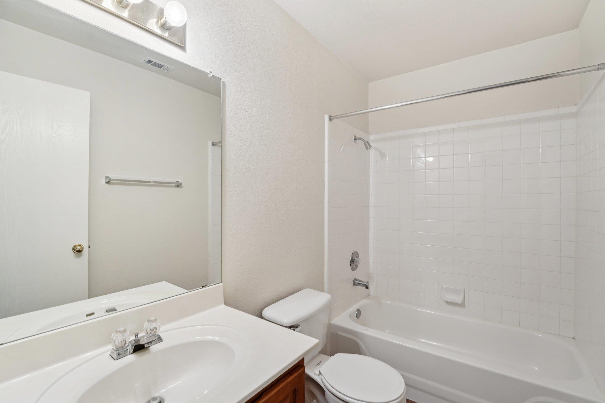 110 Amandas Way, Buda, TX 78610